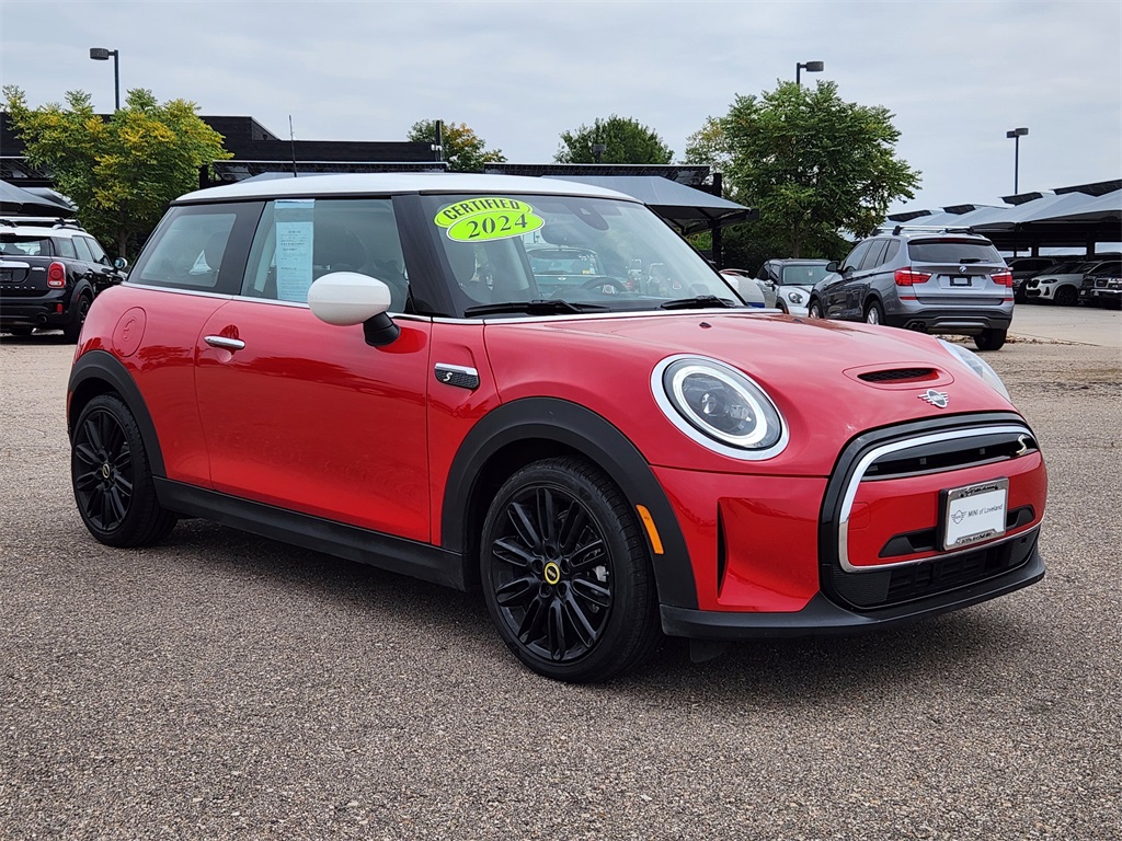2024 Mini Cooper 2 Door Hardtop SE photo 4