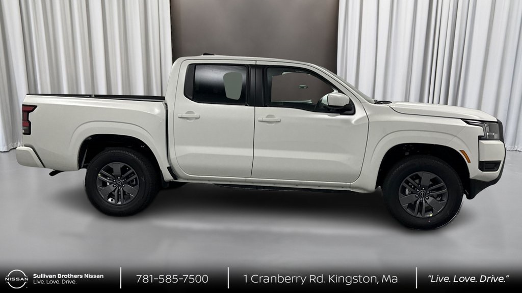 2025 Nissan Frontier Crew Cab SV photo 3