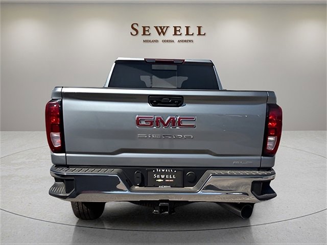2025 Gmc Sierra 2500 HD SLE photo 4