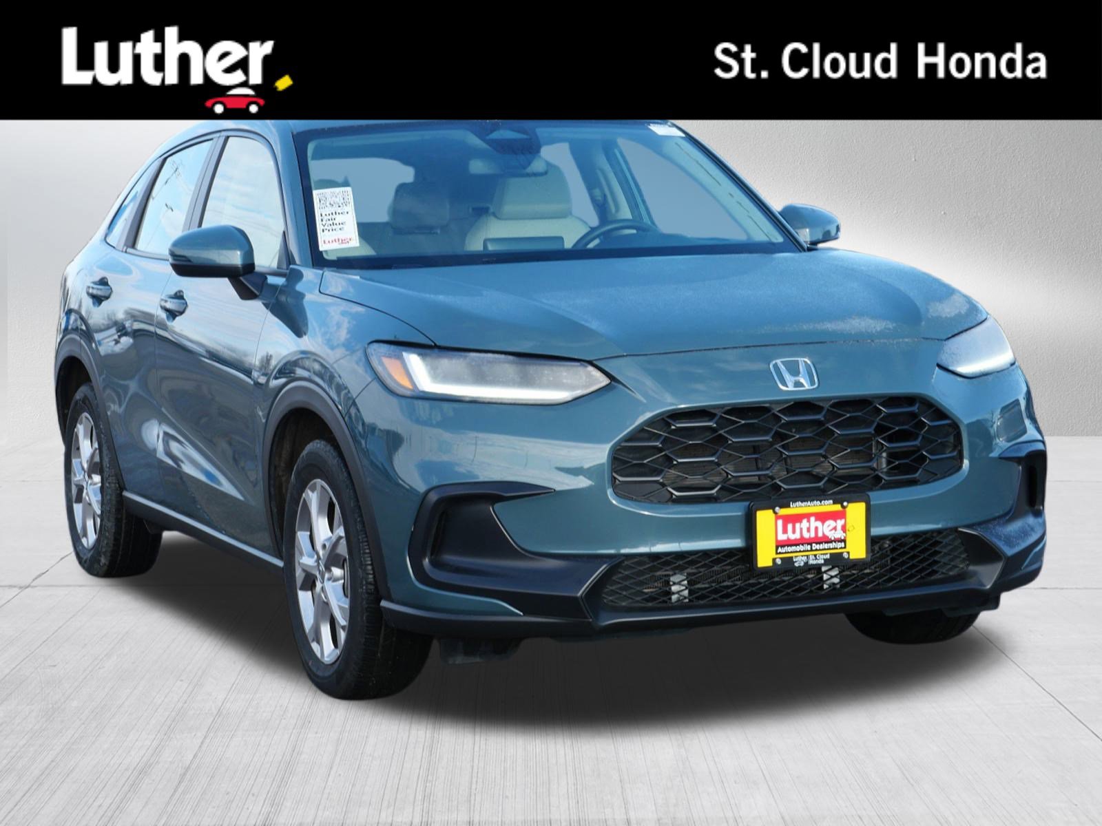 2025 Honda HR-V LX's photo