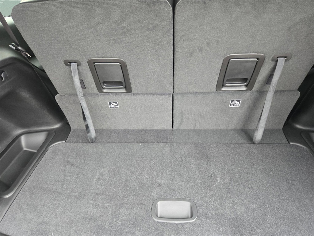 2025 Jeep Grand Cherokee Limited photo 5