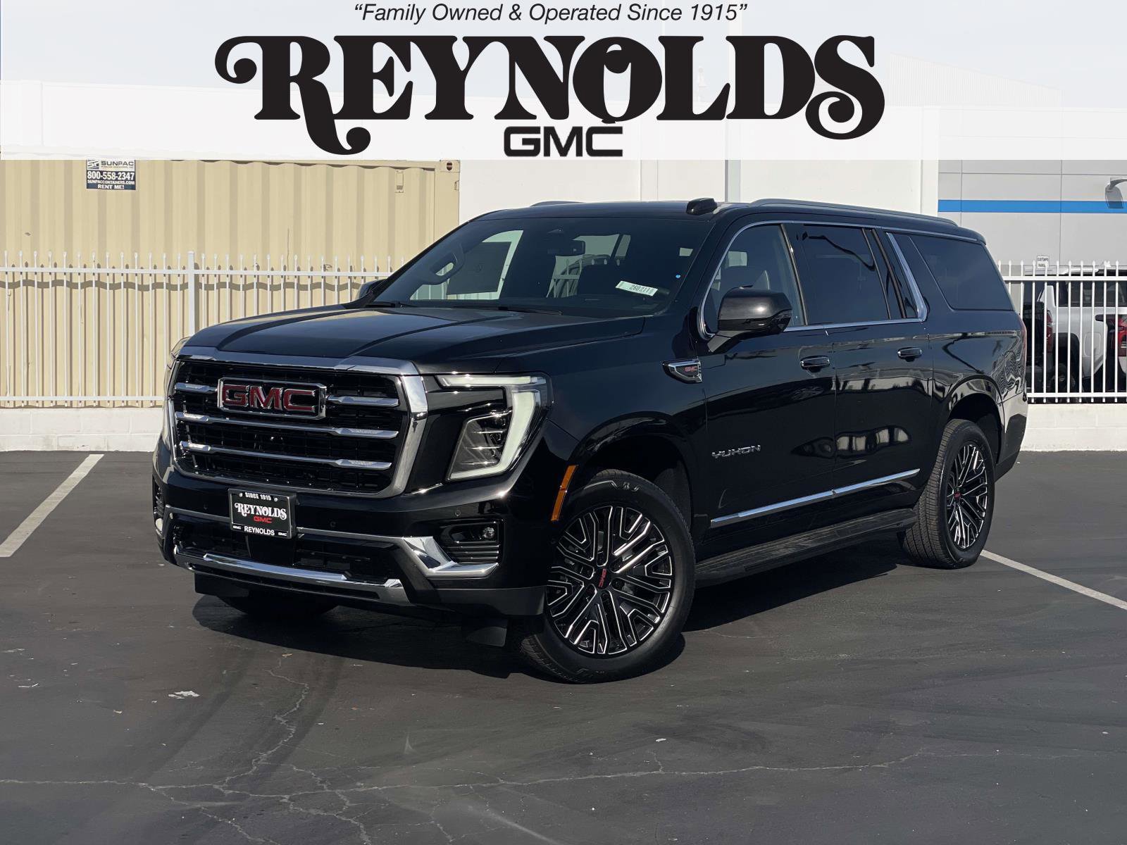 2026 GMC Yukon XL Elevation's photo