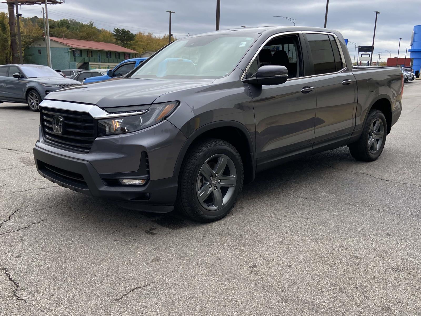 2023 Honda Ridgeline RTL photo 3