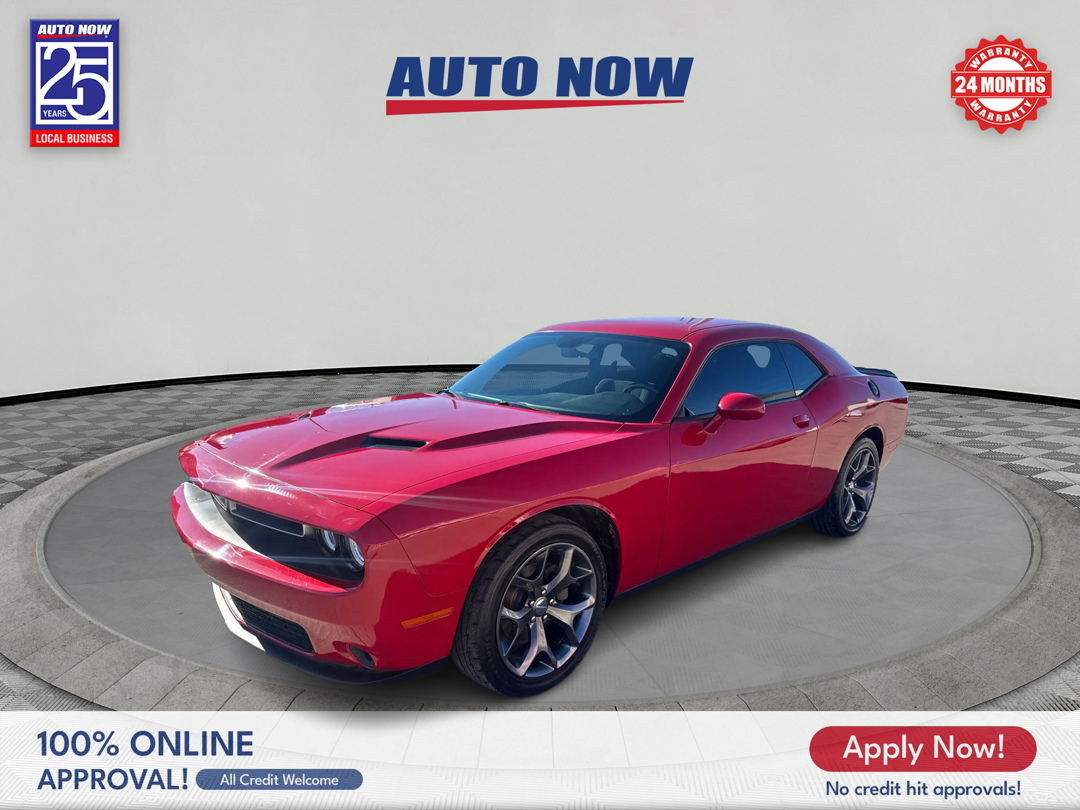 2017 Dodge Challenger SXT's photo