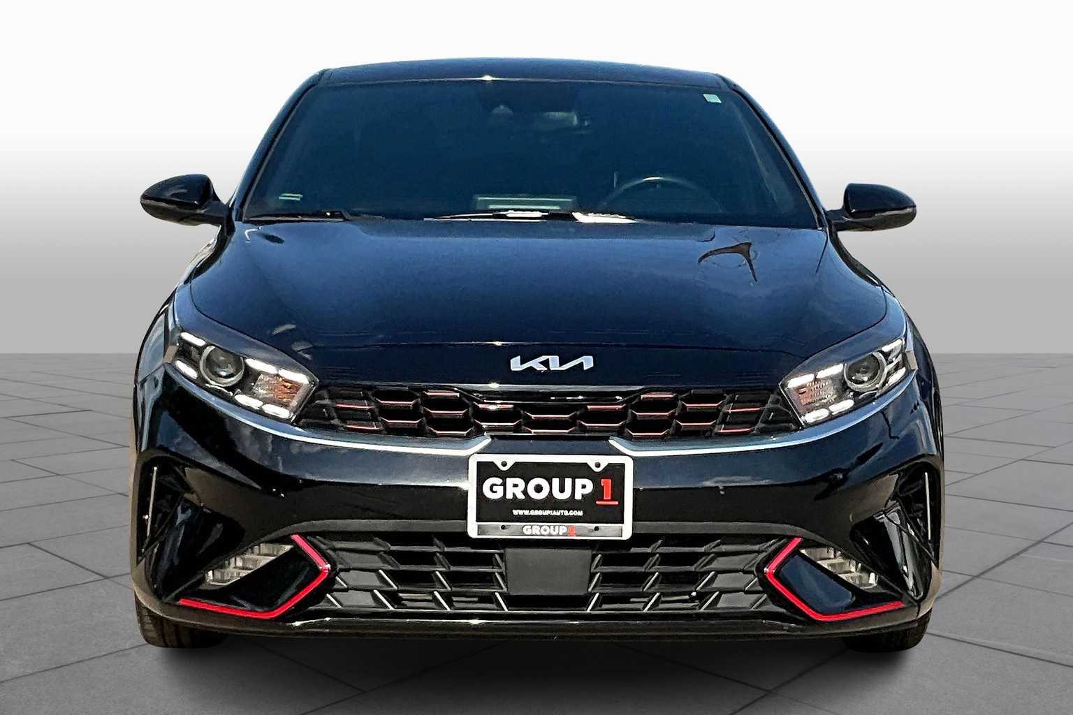 2024 Kia Forte GT-Line photo 3