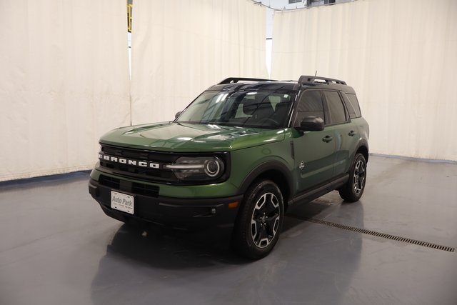 2024 Ford Bronco Sport Outer Banks photo 2