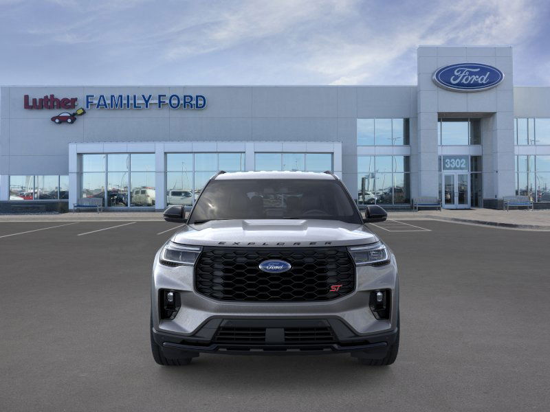 2025 Ford Explorer ST photo 23