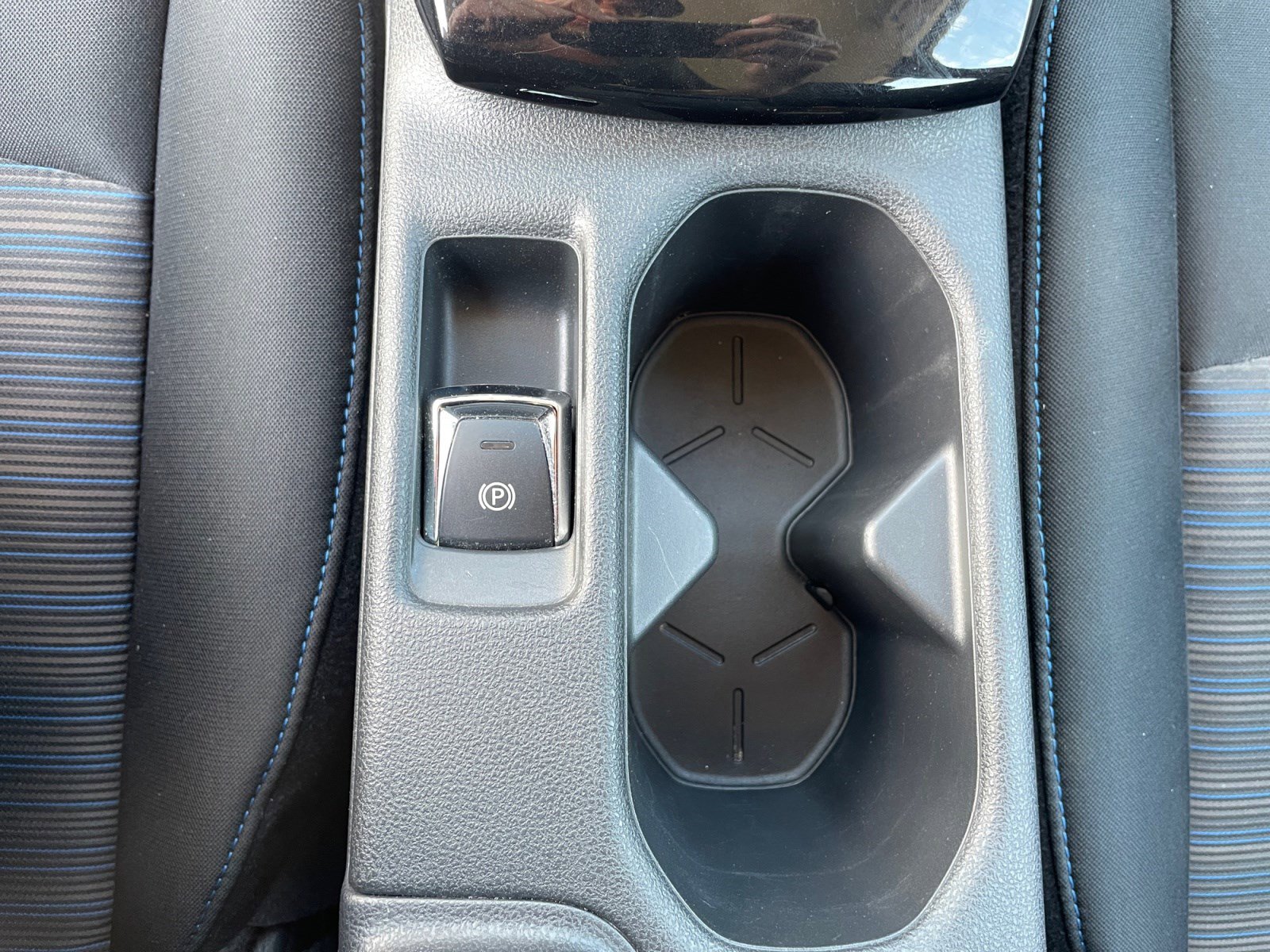 2020 Nissan Leaf SV photo 24