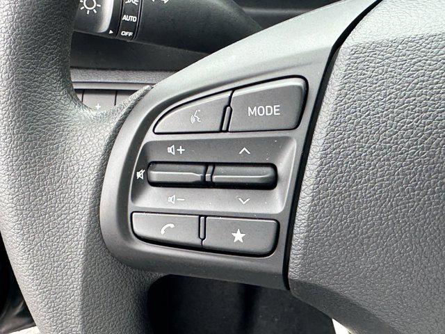 2025 Hyundai Venue SE photo 21