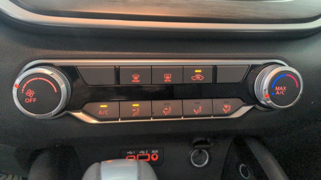 Used 2024 WHITE Nissan 2.5 SV image 19