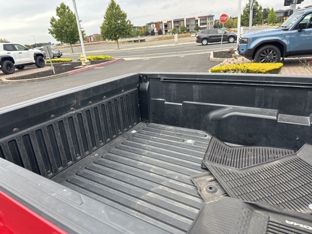 2019 Toyota Tacoma TRD Off-Road V6 photo 2