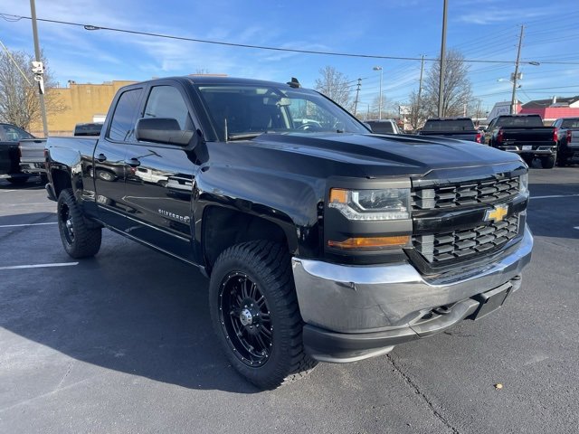 2018 Chevrolet Silverado 1500 LT's photo