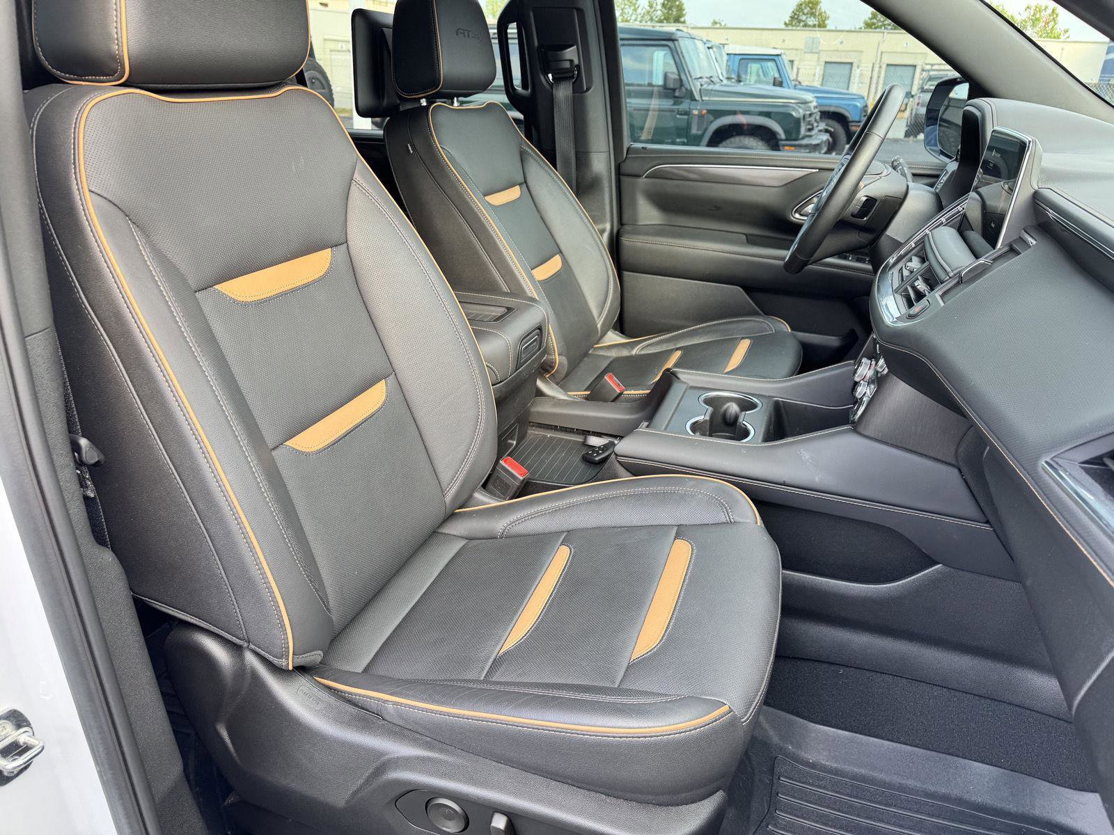 2023 Gmc Yukon XL AT4 photo 16
