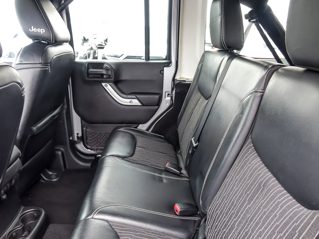 2014 JEEP WRANGLER - Image 11