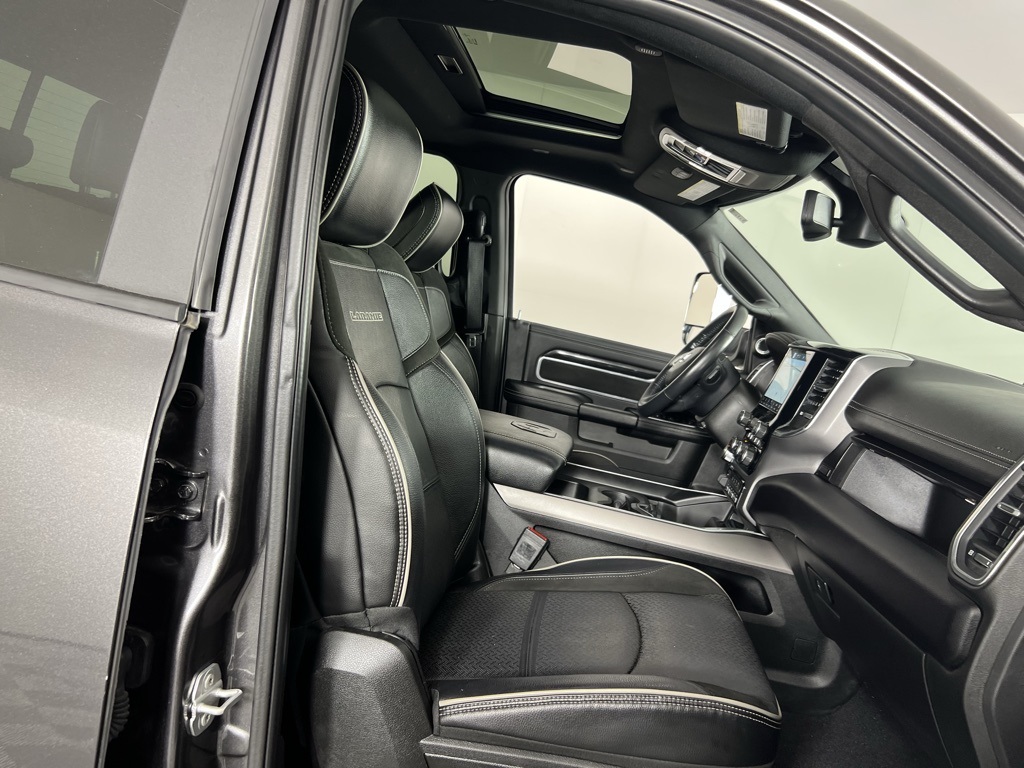 2022 Ram 2500 Laramie photo 27