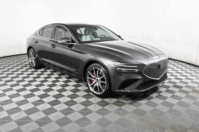 2025 Genesis G70 2.5T photo 5