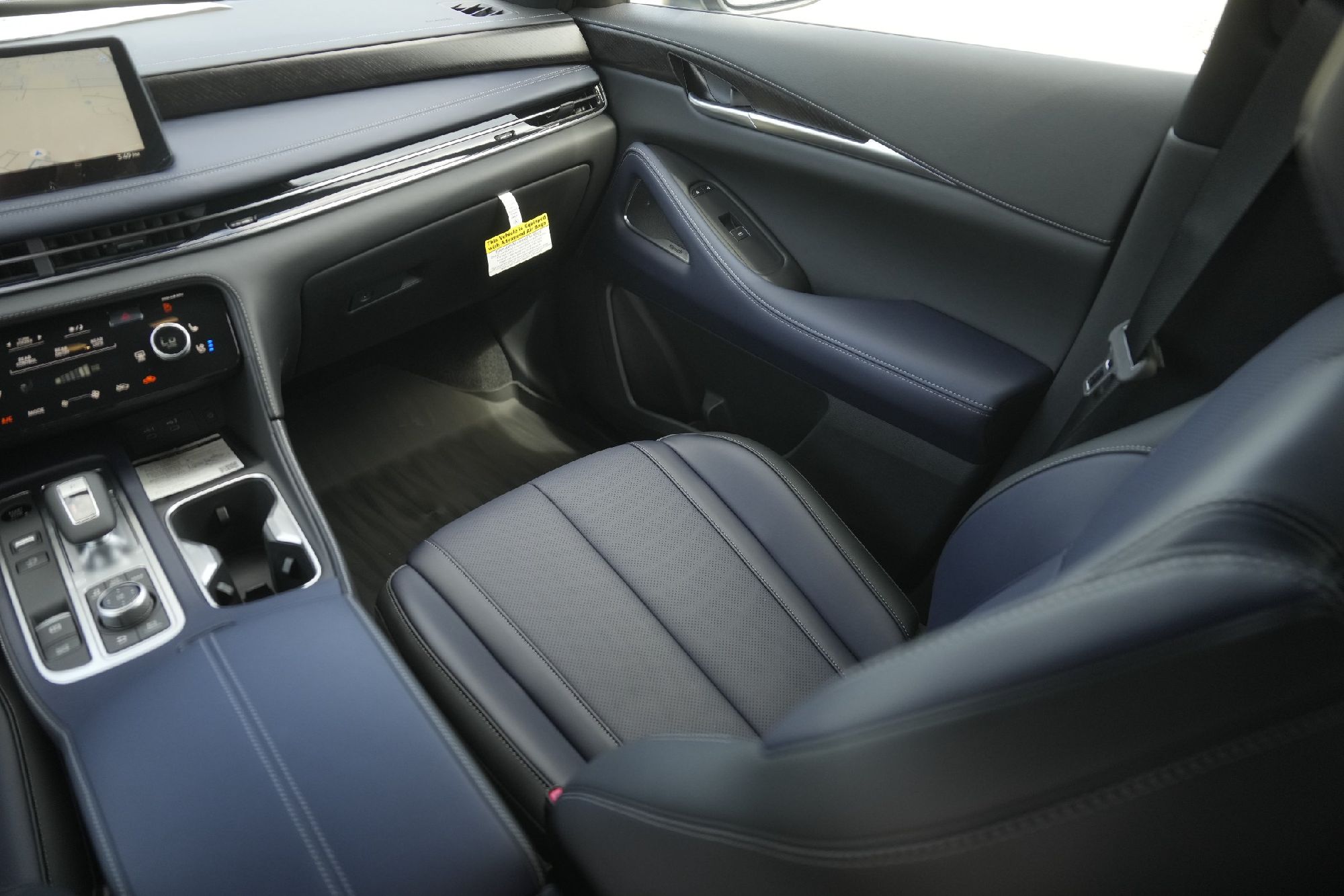 2026 Infiniti QX60 AWD photo 17
