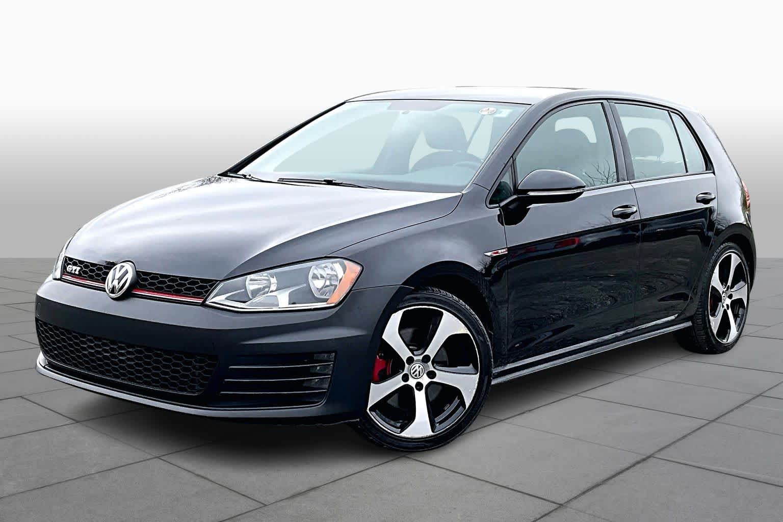 2016 Volkswagen Golf GTI S's photo
