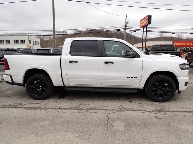 2025 Ram 1500 Laramie photo 7