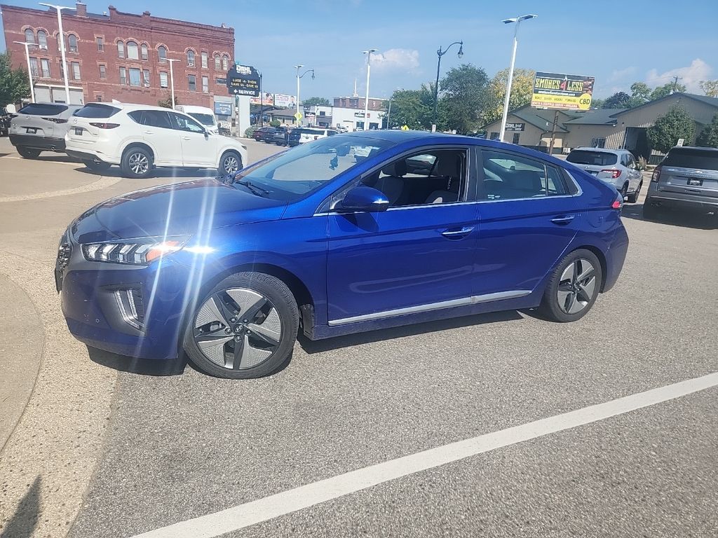 2021 Hyundai Ioniq Limited photo 7