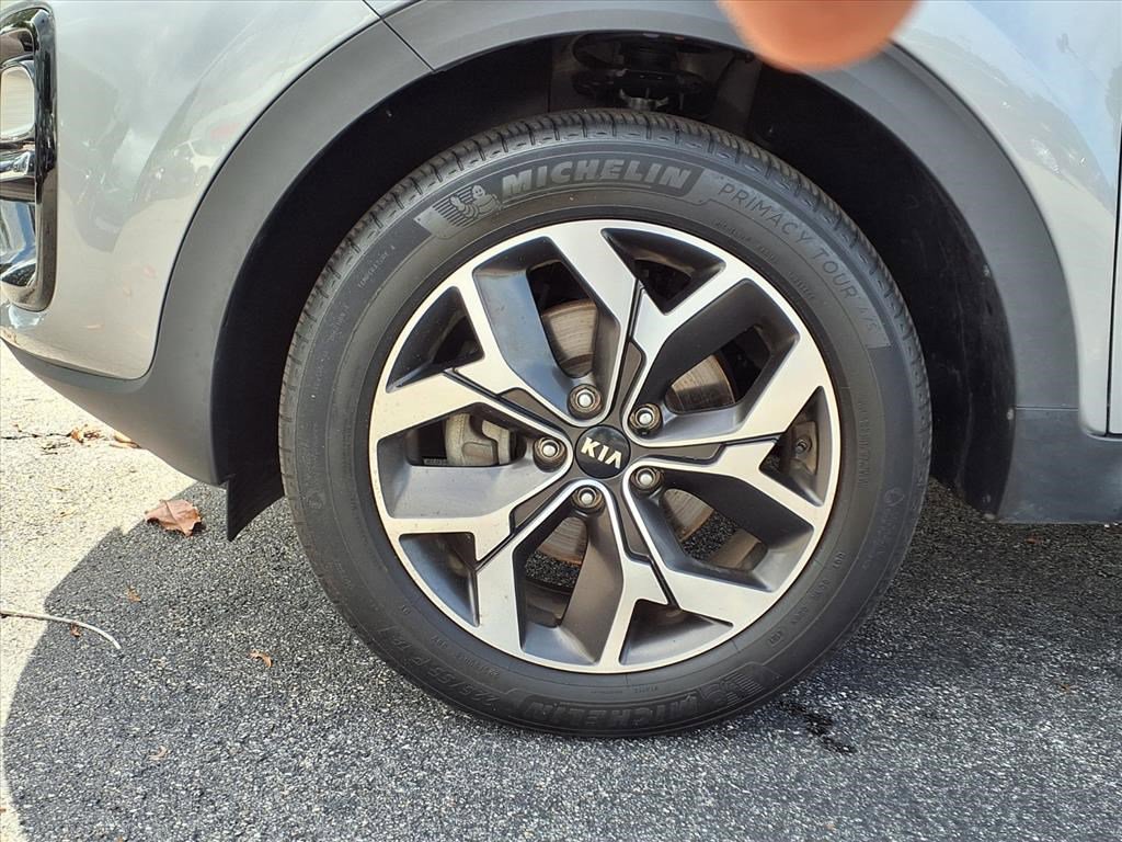 2022 Kia Sportage EX photo 4