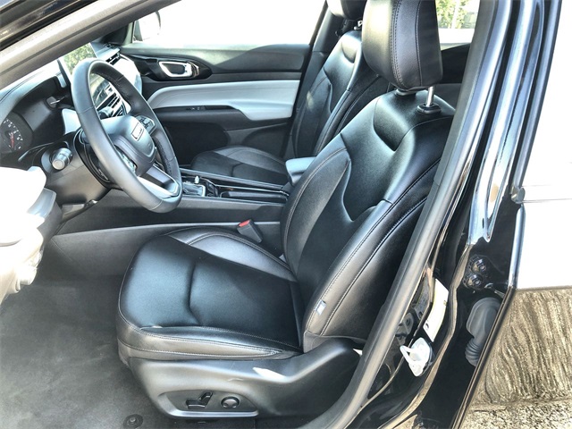 2024 Jeep Compass Limited photo 4