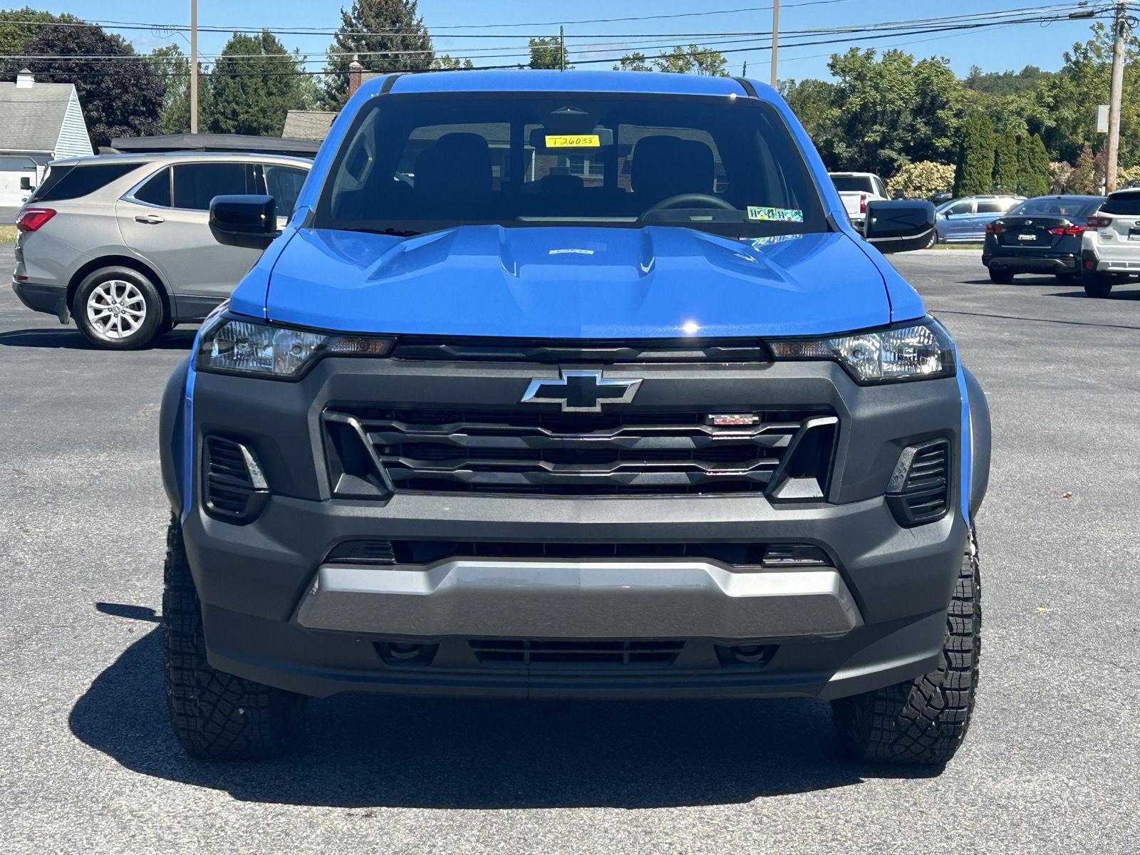 2026 Chevrolet Colorado Trail Boss photo 2