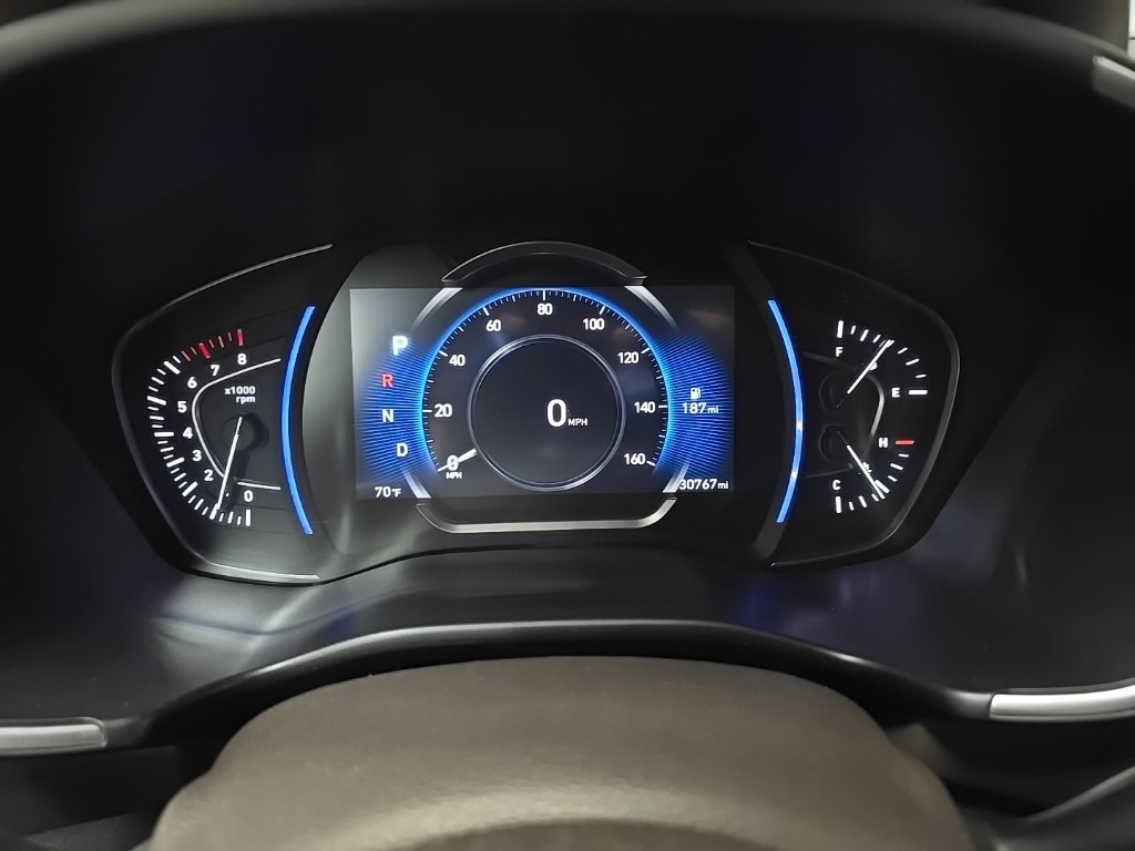 2020 Hyundai Santa Fe SEL photo 20