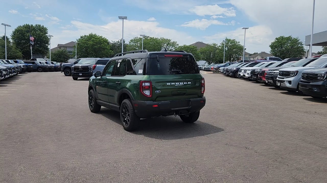2025 Ford Bronco Sport Badlands photo 2