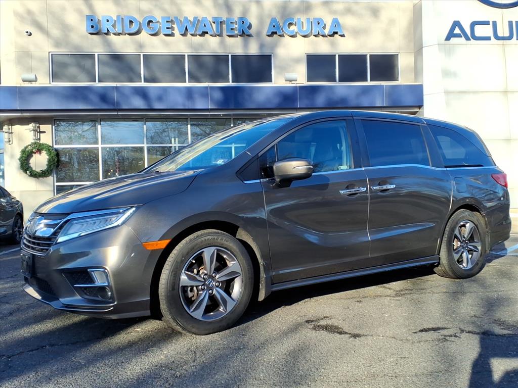 2019 Honda Odyssey Touring's photo