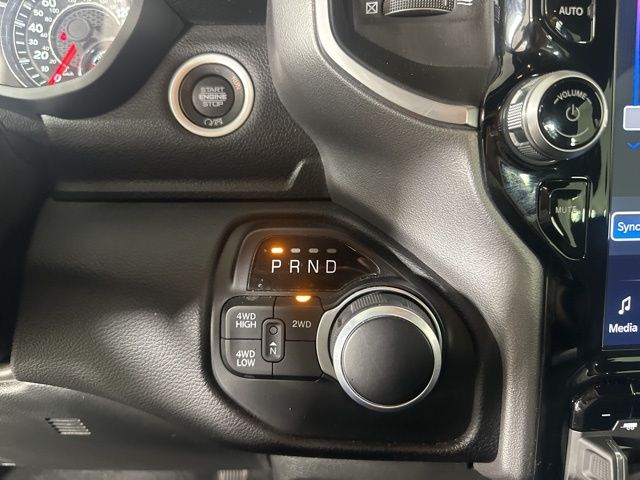 2024 Ram 2500 Big Horn photo 16