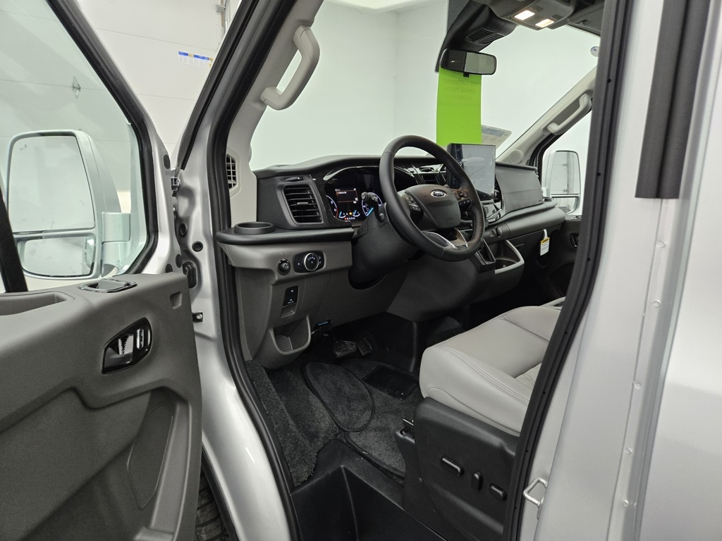 2024 Ford Transit Van photo 9