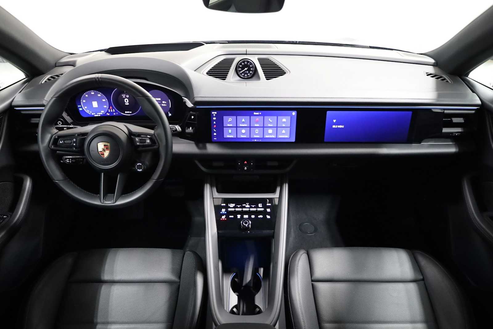 2024 Porsche Macan Electric 4 photo 23