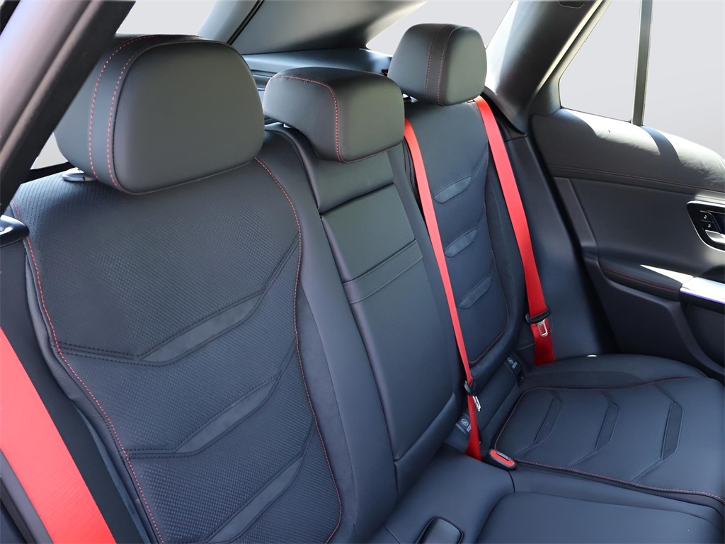 2025 Mercedes Benz GLC 43 AMG 4MATIC photo 15