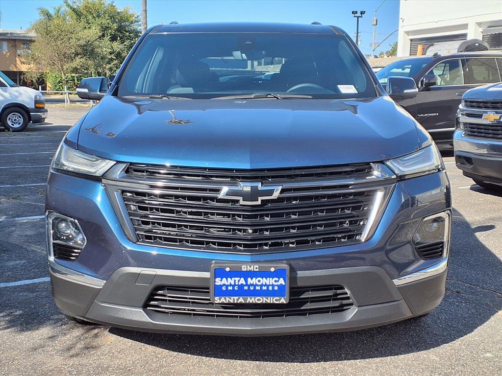 2023 Chevrolet Traverse Cloth photo 2