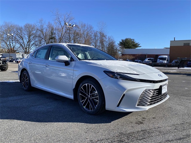 2026 Toyota Camry XLE's photo