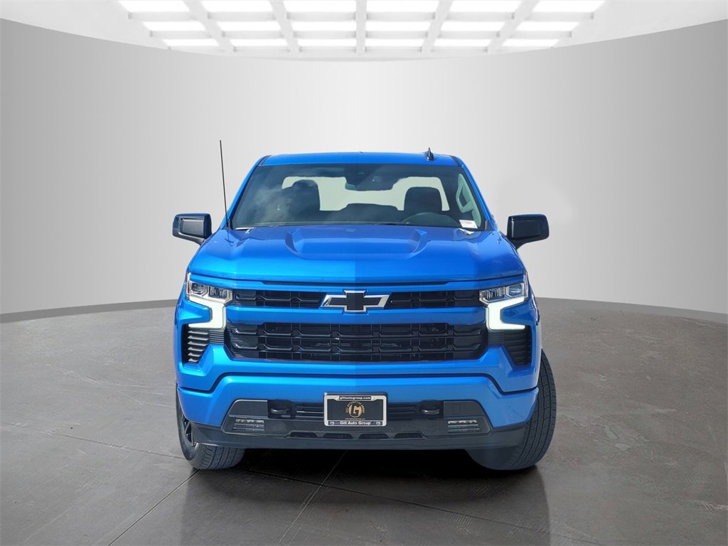 2026 Chevrolet Silverado 1500 RST photo 2