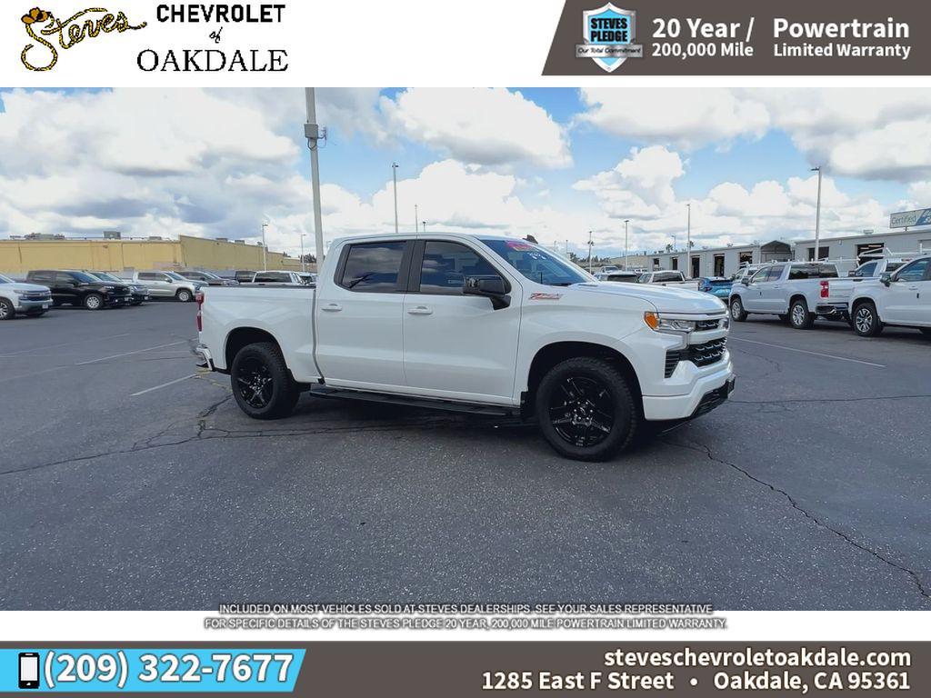 2022 Chevrolet Silverado 1500 RST photo 2