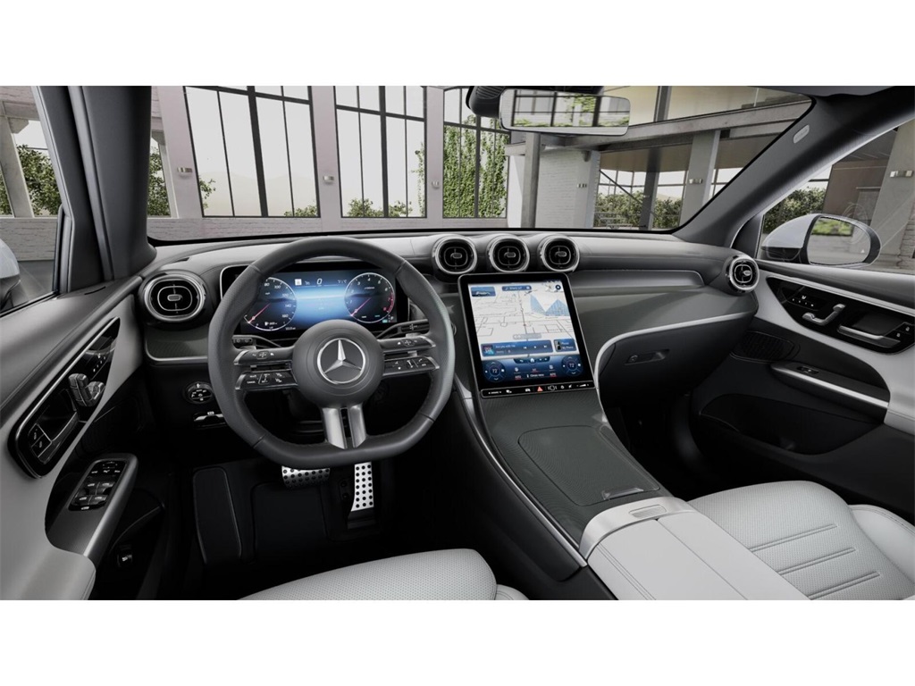 2026 Mercedes Benz GLC 300 4MATIC photo 3
