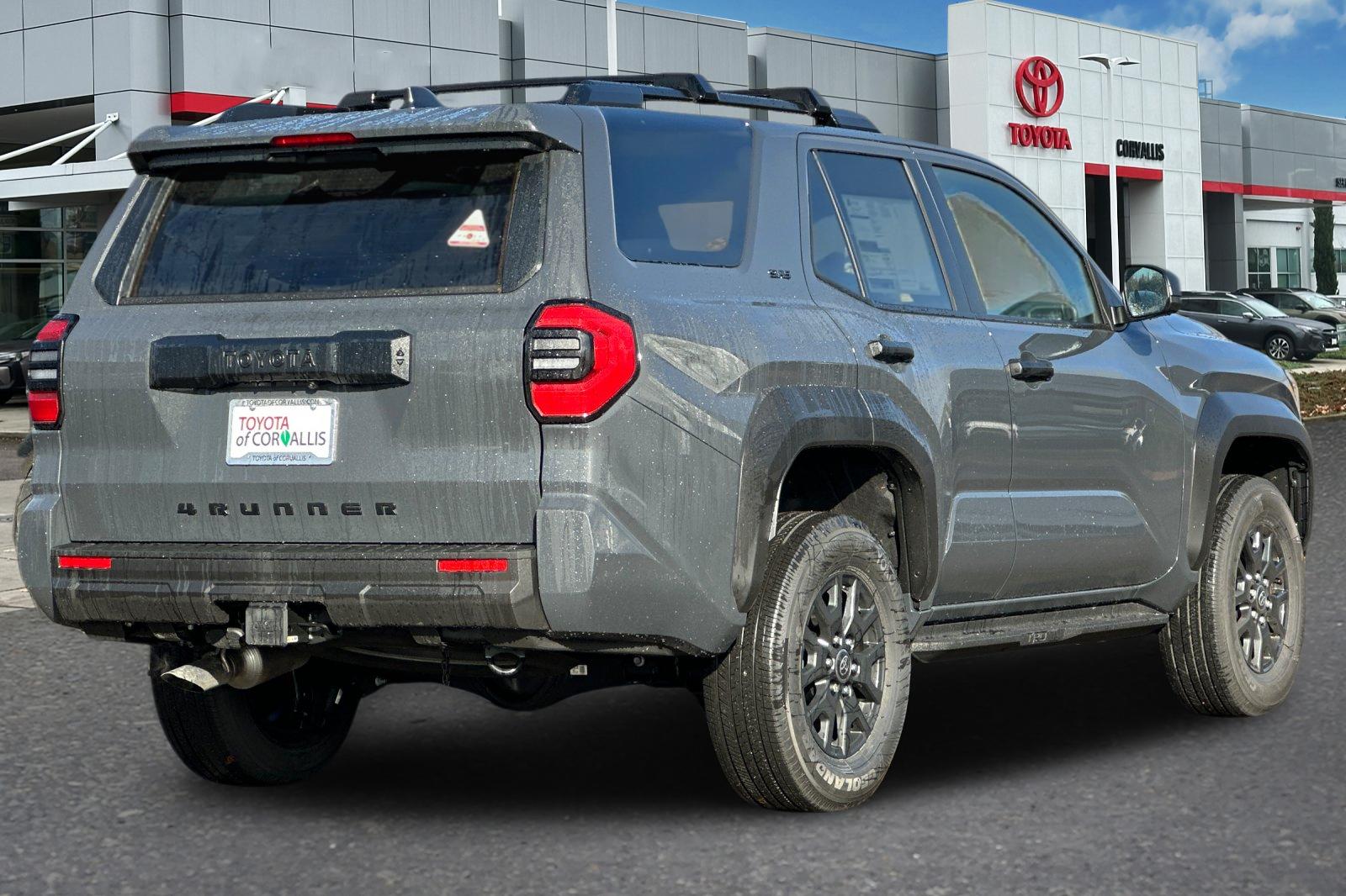 2025 Toyota 4Runner SR5 photo 4