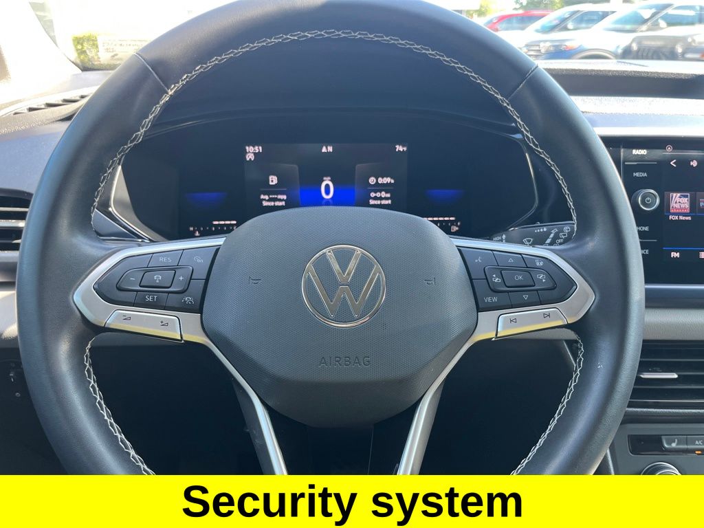 2022 Volkswagen Taos SE photo 15