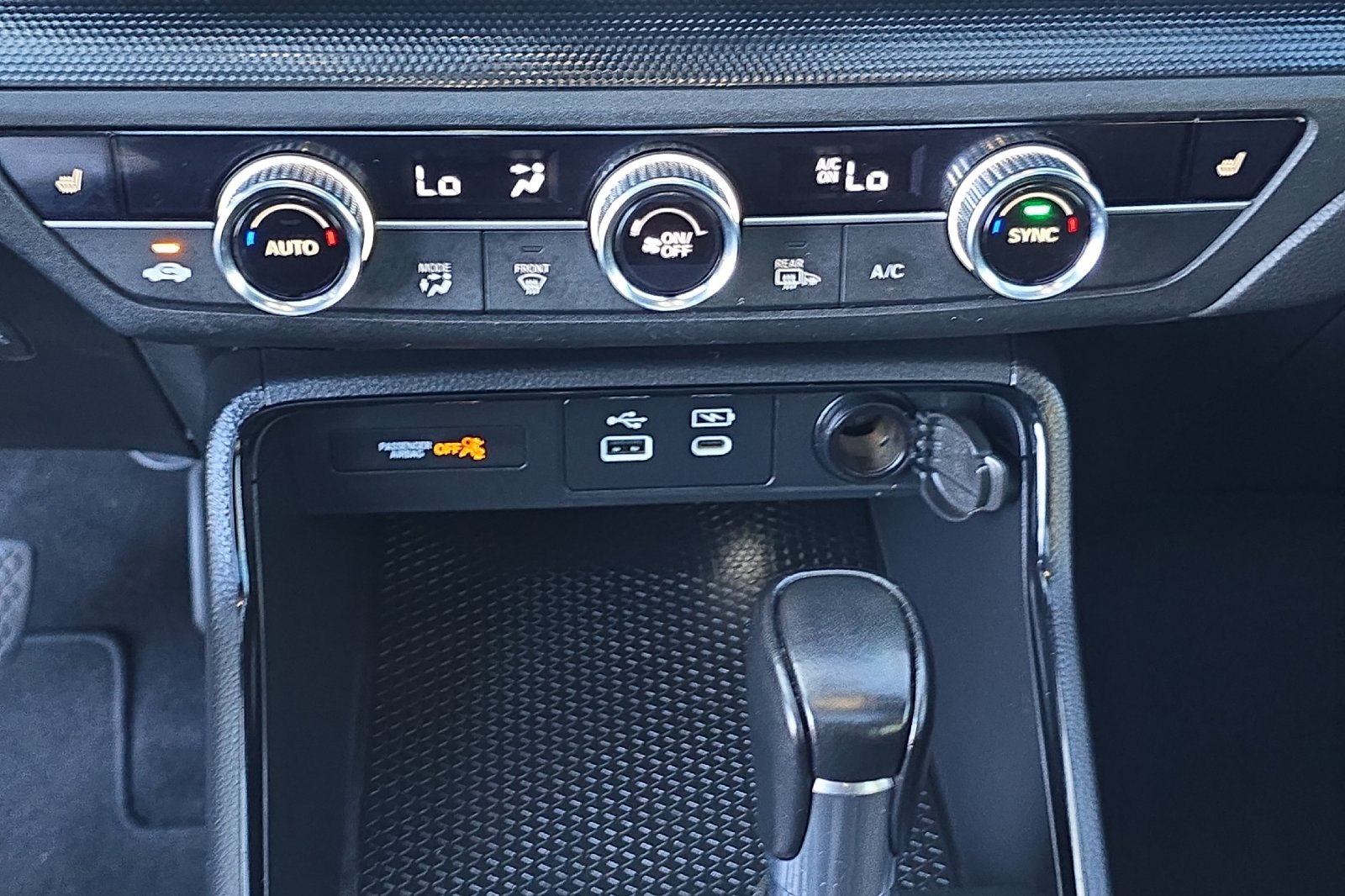 2023 Honda CR-V Hybrid Sport photo 17