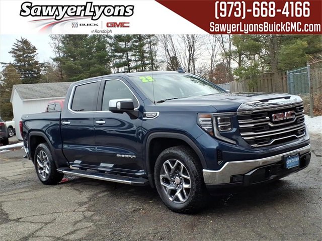 2023 GMC Sierra 1500 SLT's photo