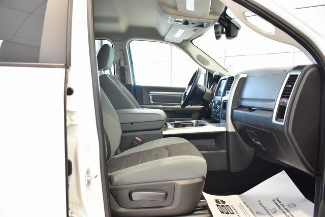2019 Ram 1500 Classic Warlock photo 11