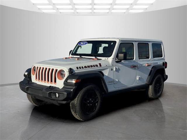 2021 Jeep Wrangler Unlimited Islander photo 3