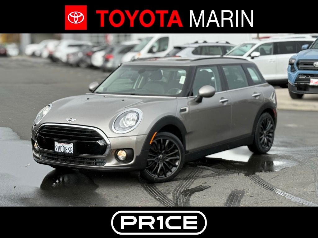 2016 MINI Clubman Base