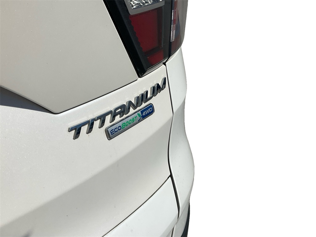 2017 Ford Escape Titanium photo 18