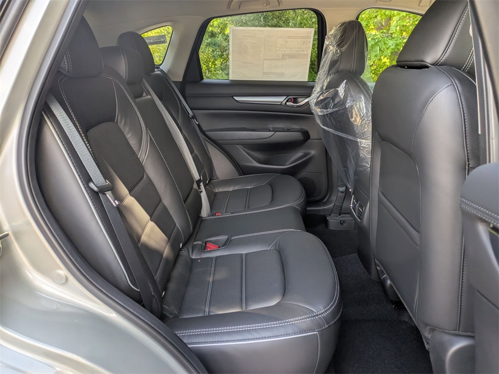 2025 Mazda CX-5 2.5 S Preferred photo 23