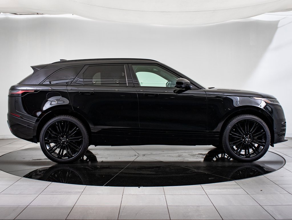 2026 Land Rover Range Rover Velar SE photo 10