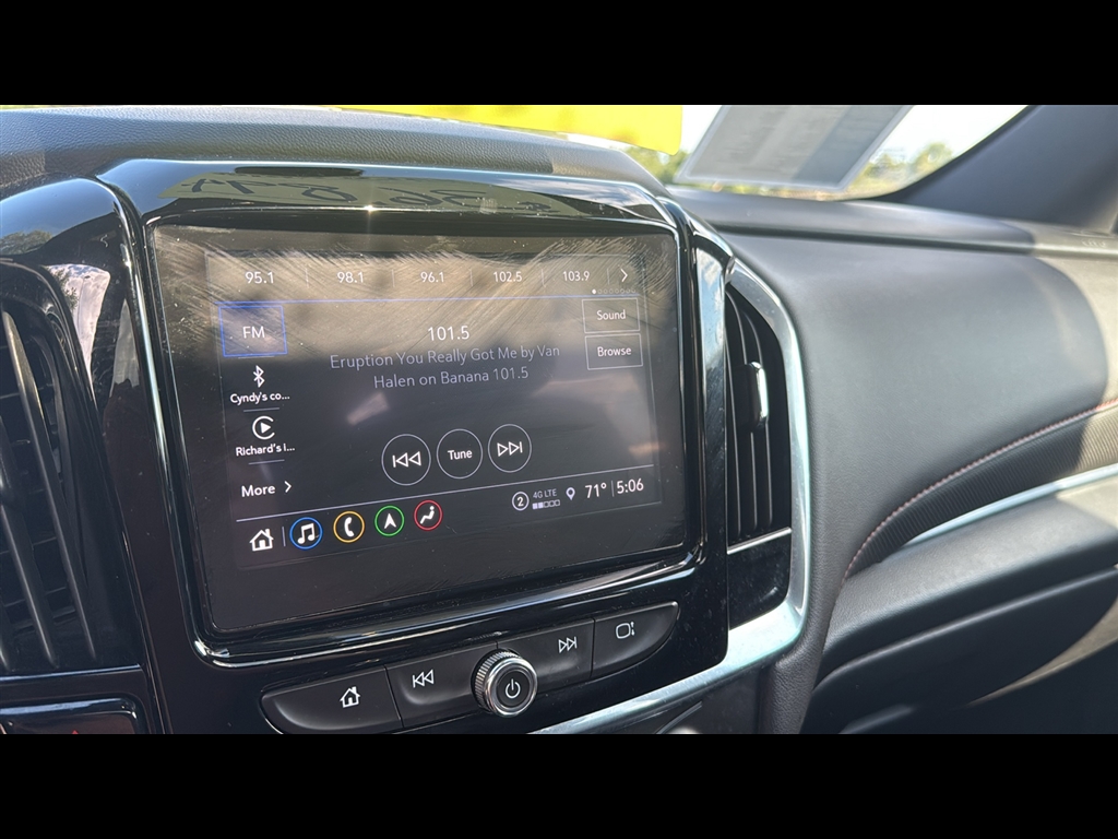 2023 Chevrolet Traverse RS photo 17